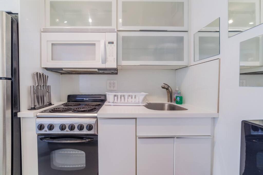 2 Bedroom On The Beach ! Miami Beach Zewnętrze zdjęcie