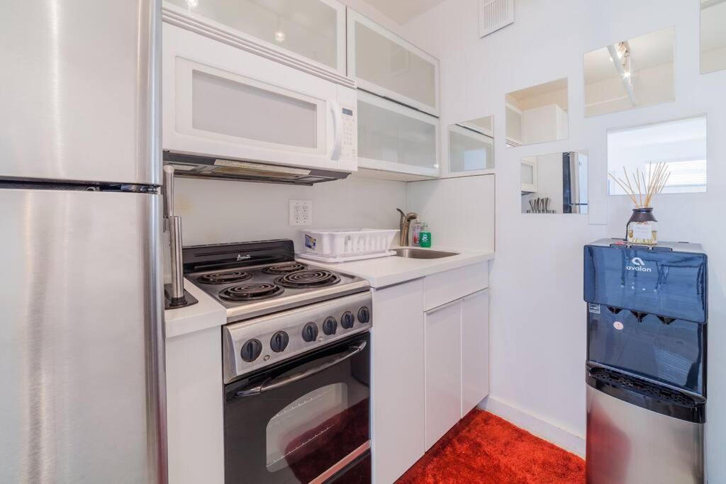 2 Bedroom On The Beach ! Miami Beach Zewnętrze zdjęcie